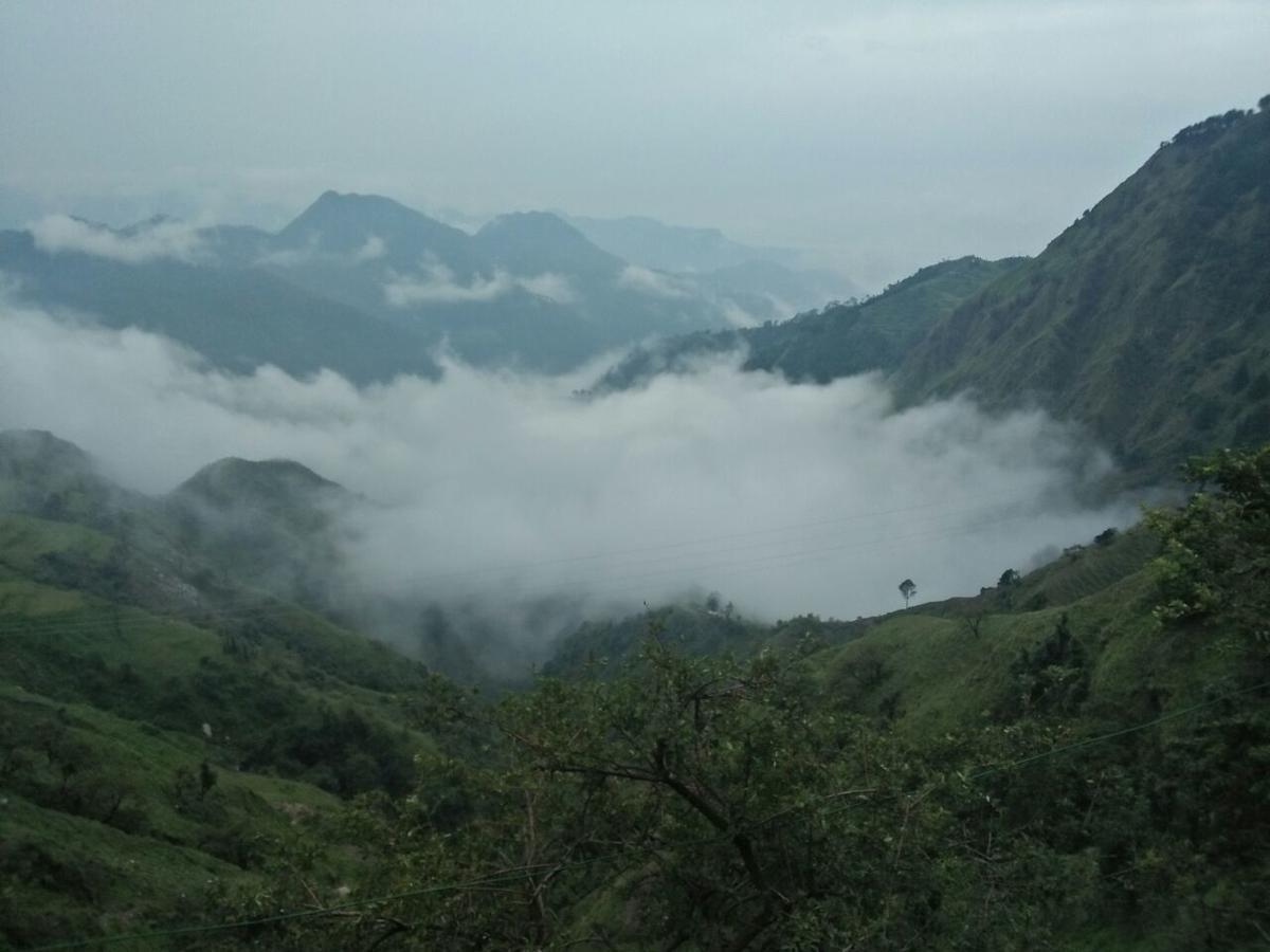 Готель Oyo 11877 Royal Residency New Tehri Номер фото