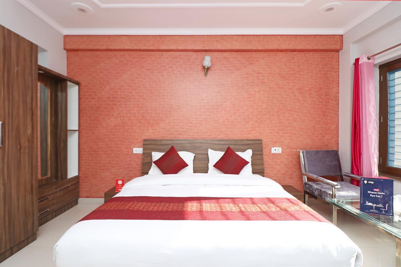 Готель Oyo 11877 Royal Residency New Tehri Номер фото