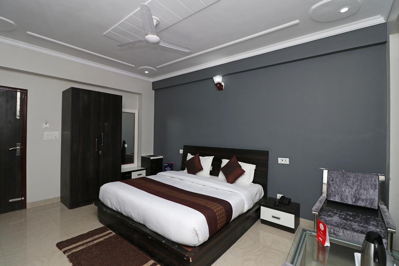Готель Oyo 11877 Royal Residency New Tehri Екстер'єр фото